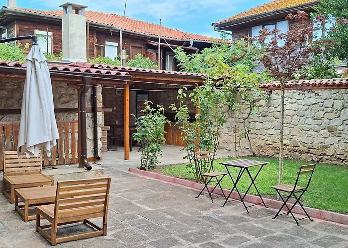 Πανσιόν Nikoli 3*