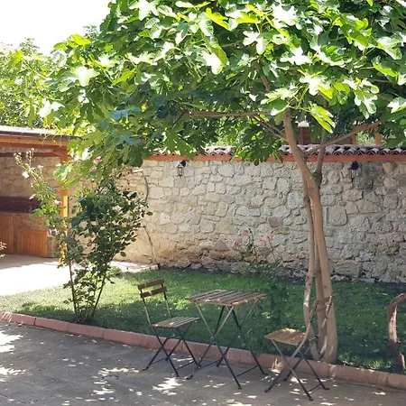 Guest house Nikoli - Traditional House *